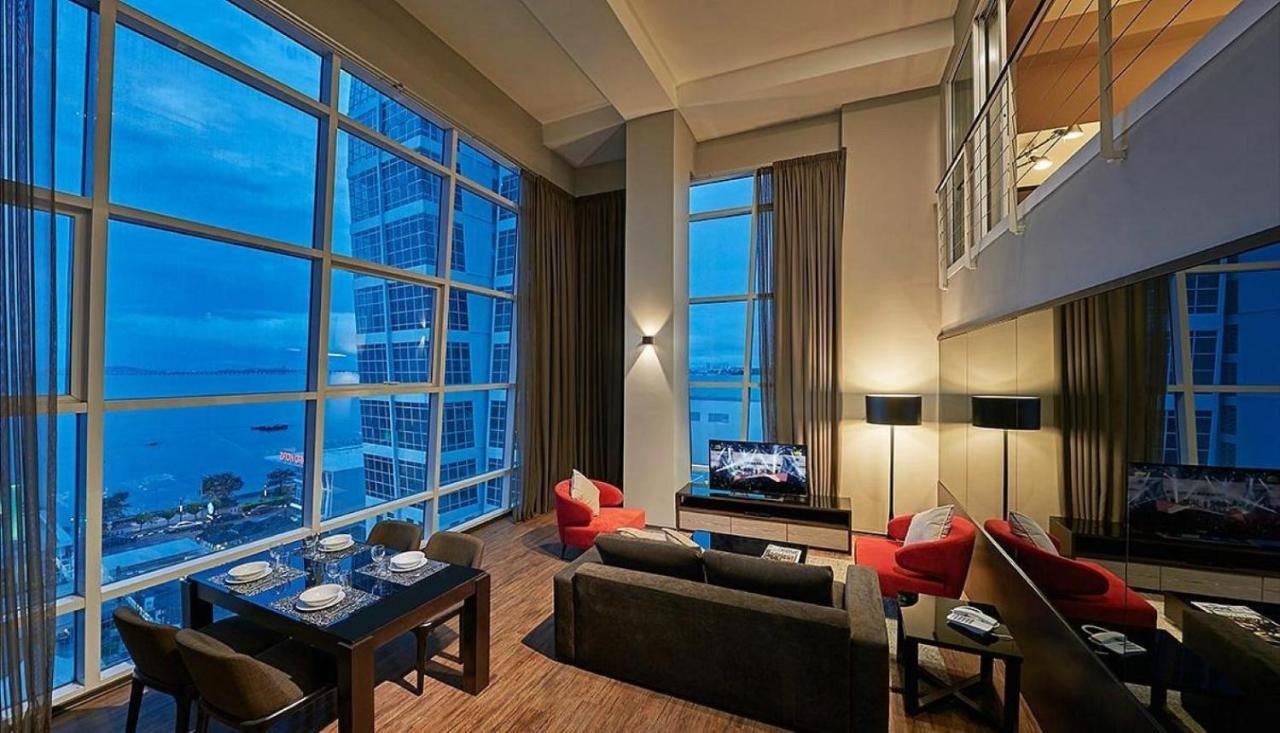Maritime Luxury Suites Джорджтаун Екстер'єр фото